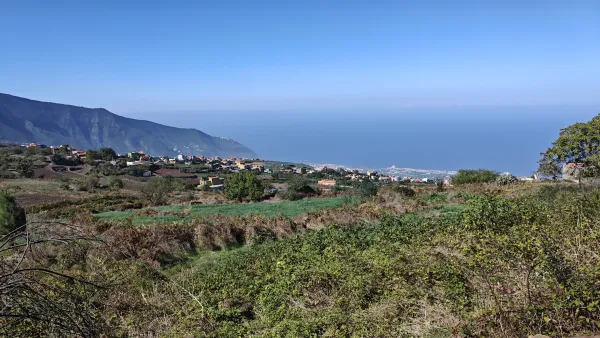 Six days across Tenerife on the GR 131: from Arona over the slopes of Teide to La Esperanza