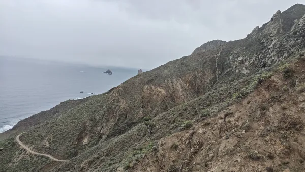 Bonus day in Anaga: from Almáciga beach up to Cruz del Draguillo, soaked to the skin
