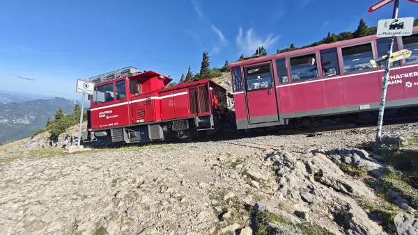 Schafberg from Wolfgangsee: hike up, cog railway down — Visite du sentier 3/13